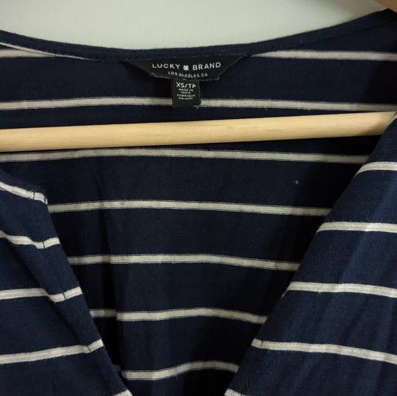 Lucky Brand Stripe V Neck Top - Picture 2 of 2